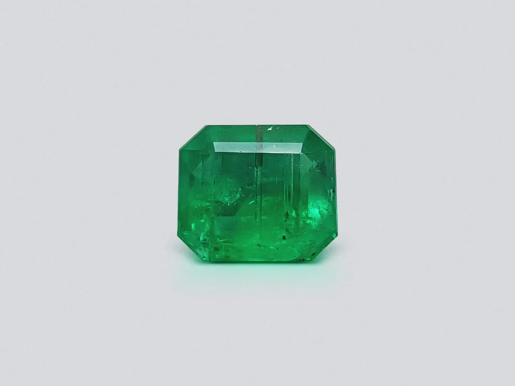 Emerald Vivid Green 3.77 ct, Pakistan, GFCO Image №1