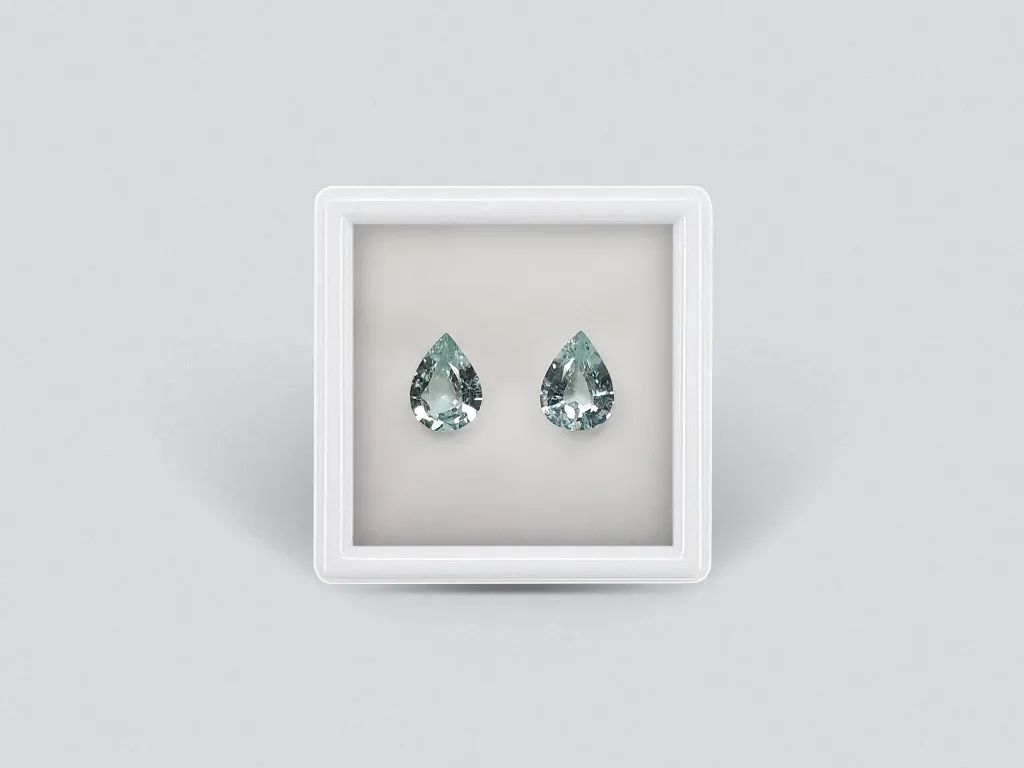 Pair of pear cut aquamarines 1.73 carats Image №1