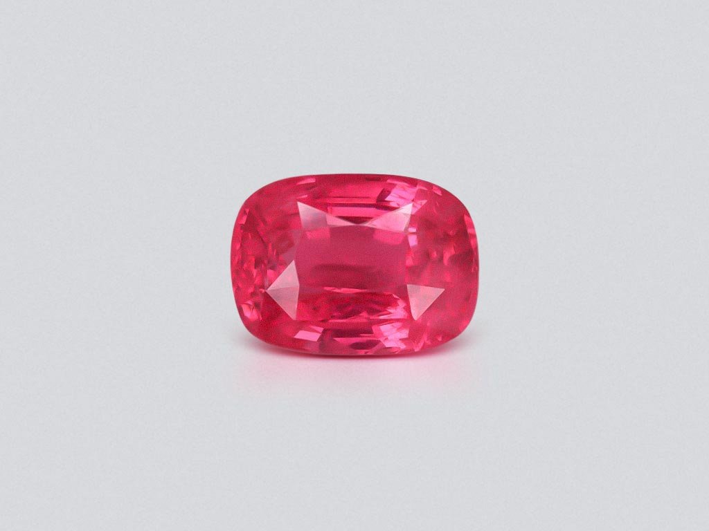 Spinelle Mahenge taille coussin rouge-rose 2,19 carats, Tanzanie  Image №1