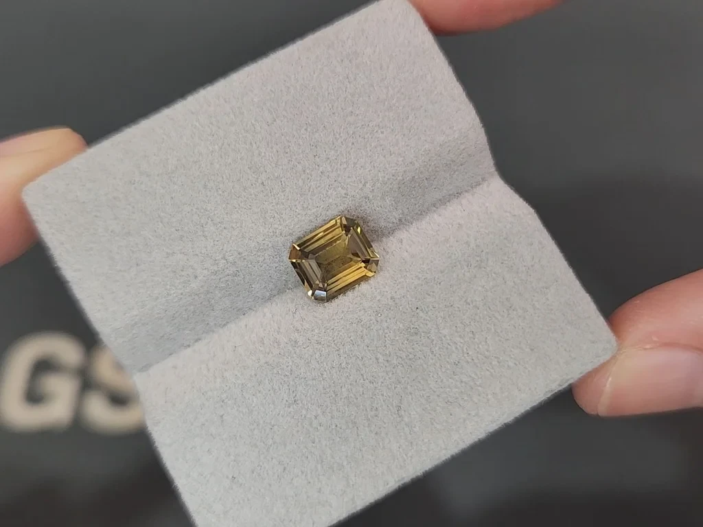 Unheated sapphire Teal cut octagon 1.63 carats, Sri Lanka Image №4