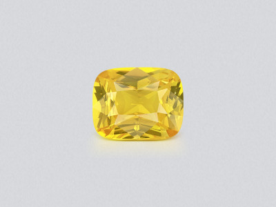 Lot #9. Sapphire Vivid Yellow Golden in cushion cut 4.05 carats, Sri Lanka photo