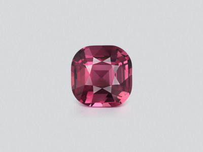 Spinelle rose de Mahenge taille coussin 2,40 carats, Tanzanie photo