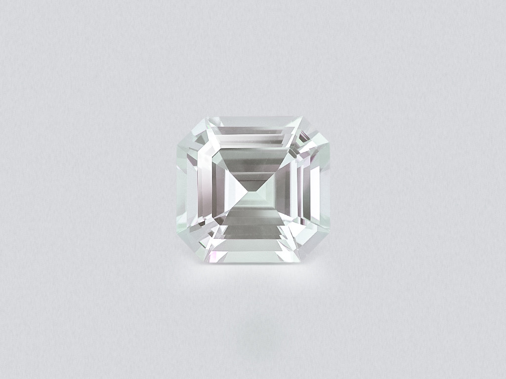 Kunzite light green octagon cut 7.02 carats, Pakistan Image №1