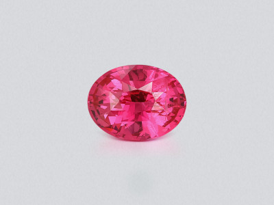 Spinel Mahenge Vivid Pink oval cut 3.07 carats, Tanzania photo