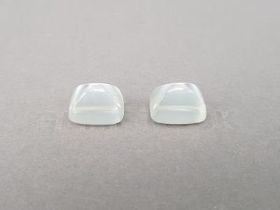 Pair of moonstones from Burma in sugarloaf cut 21.09 ct photo