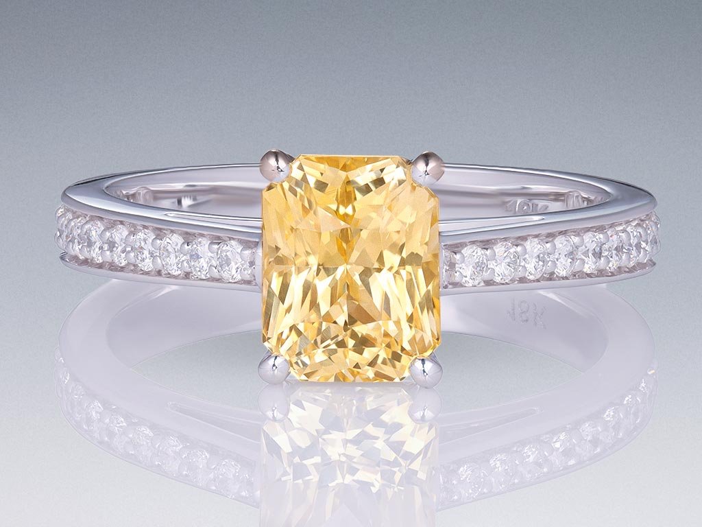 Ring with 2.06 ct yellow sapphire and diamonds in 18K white gold Image №1