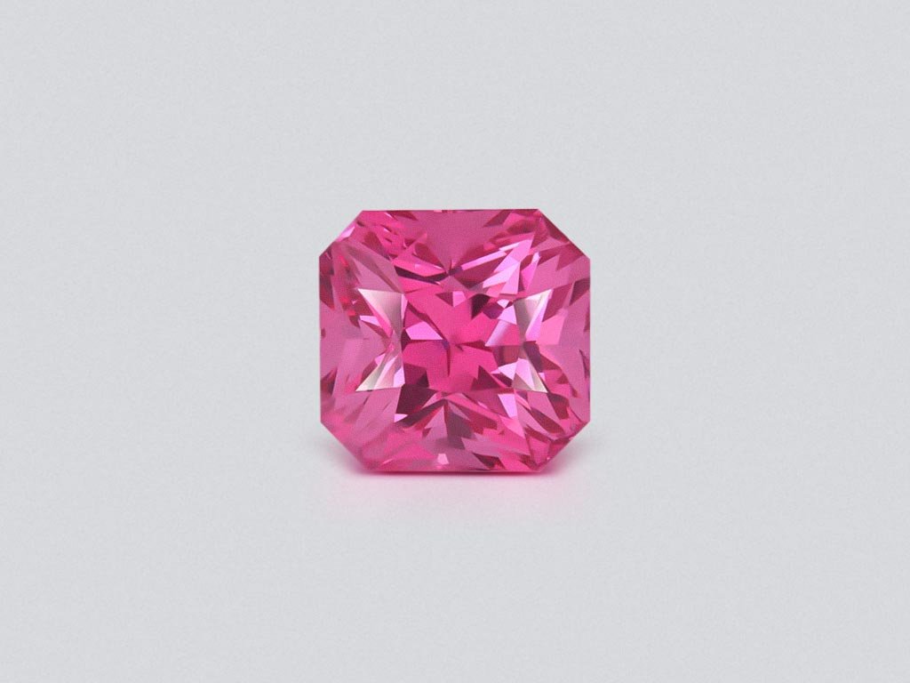 Spinelle Mahenge rouge-rose taille radiant 1,09 carats, Tanzanie Image №1