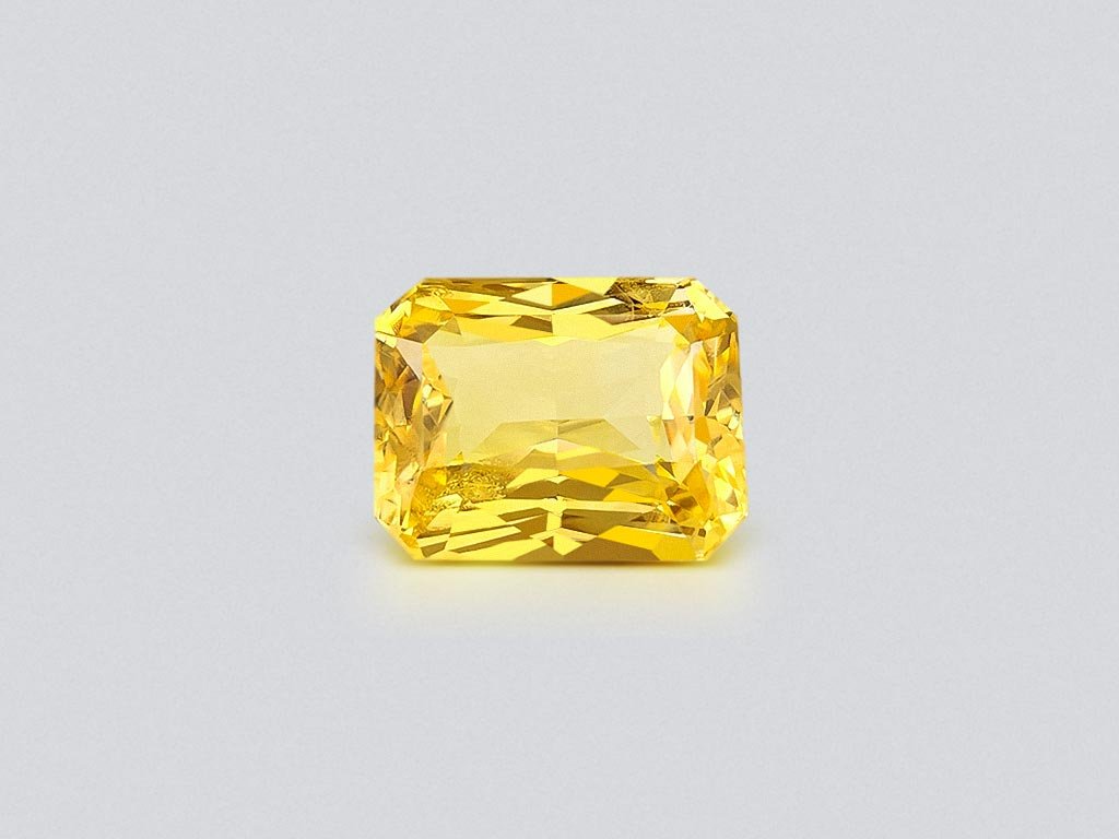 Zafiro amarillo de talla radiante sin tratar de 8,86 quilates, Sri Lanka Image №1