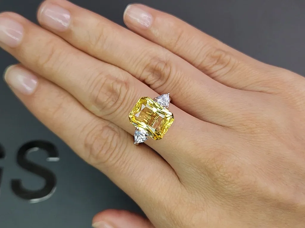 Untreated vivid yellow sapphire in radiant cut 8.86 carats, Sri Lanka Image №5