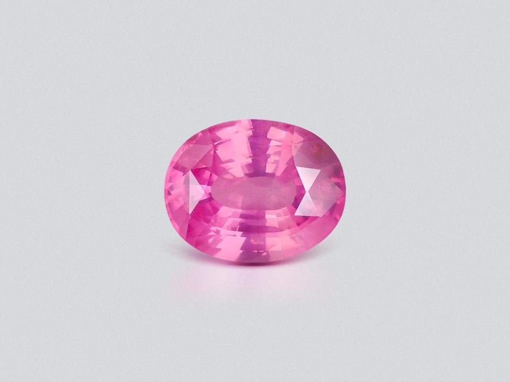 Saphir rose vif taille ovale non chauffé 3,55 carats, Sri Lanka Image №1