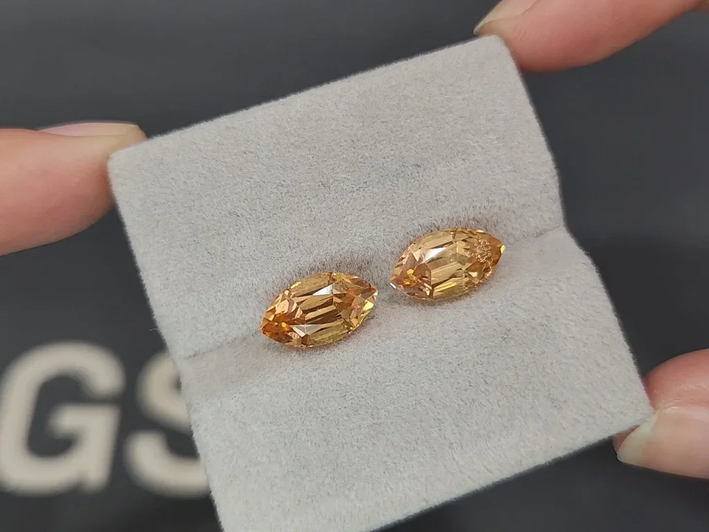 Par de granates hesonitas de talla marquesa de 5,86 carats, África Image №4