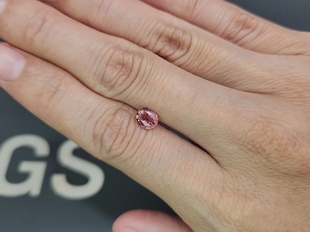Padparadscha sapphire oval cut 1.01 carat, Sri Lanka Image №2