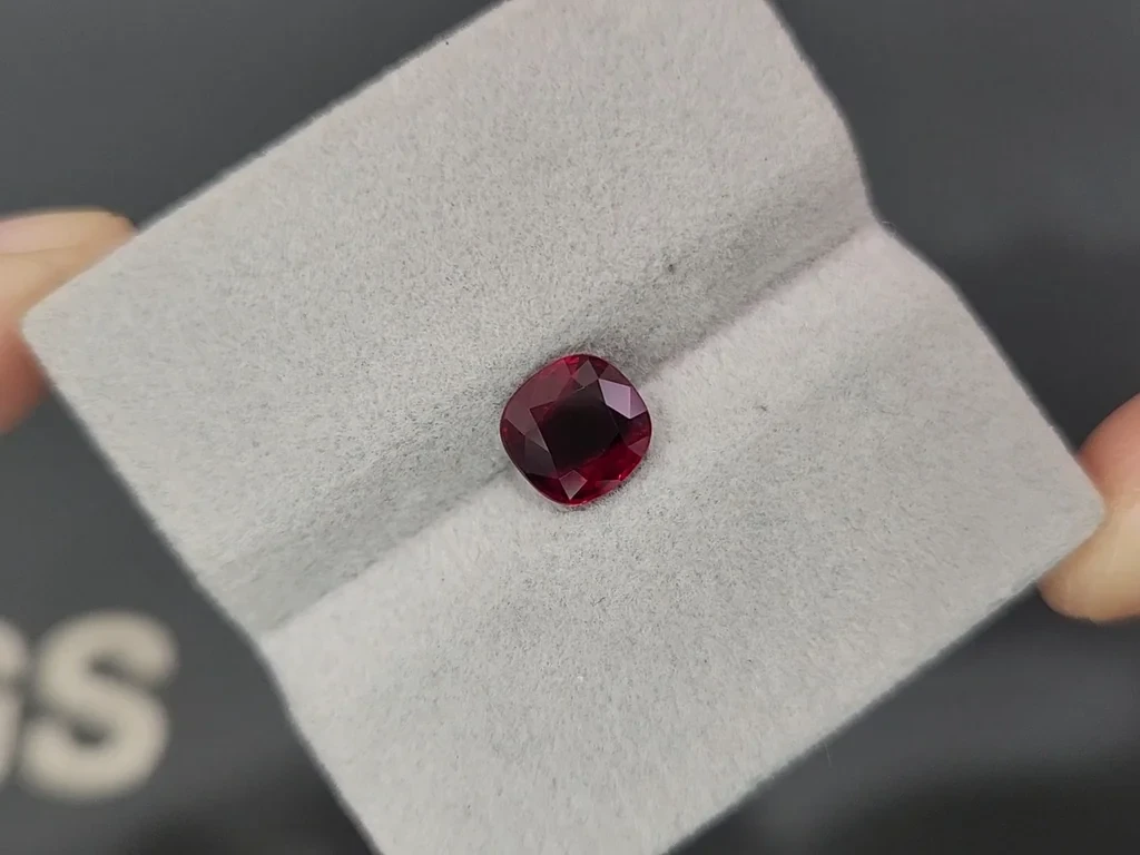 Unheated ruby Pigeon Blood cushion cut 2.12 carats, Burma Image №4