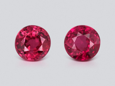 Paar rundgeschliffene rubine in Taubenblutrot, 0,51 karat, Mosambik  photo