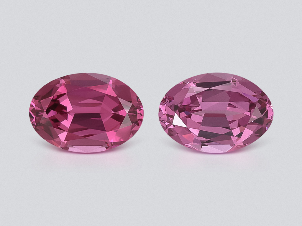 Paire de grenats rhodolites de taille ovale, 1,78 carat, Madagascar Image №1