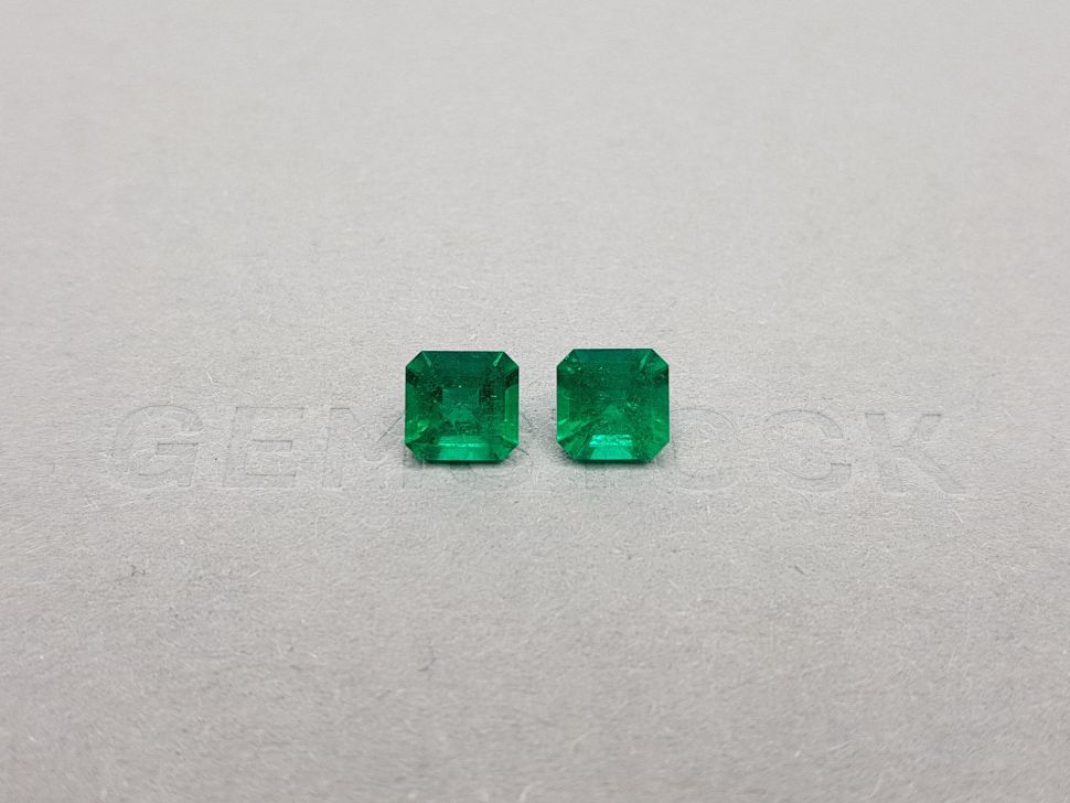 Pair of Colombian Muzo Green emeralds 2.38 ct Image №1