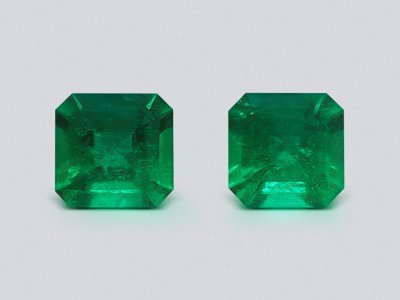 Pair of Colombian Muzo Green emeralds 2.38 ct photo