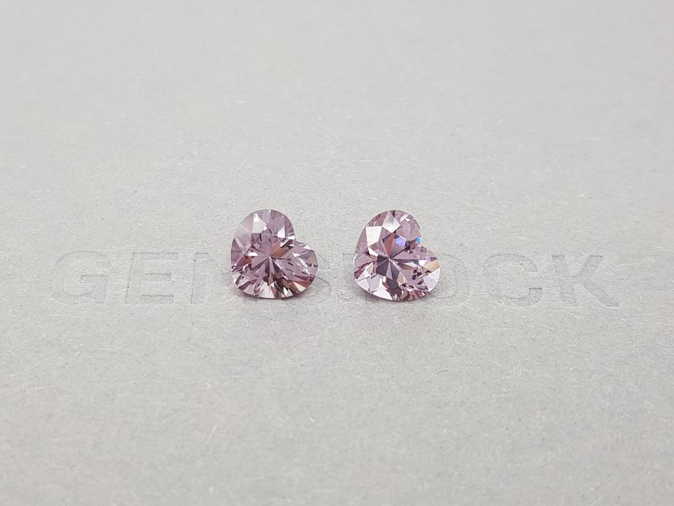 Pair of pink Tanzanian heart shape spinels 3.85 carats Image №1