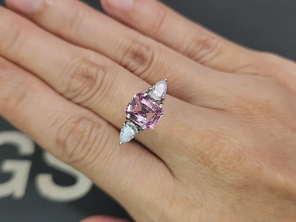 Zafiro Padparadscha de talla cojín de 2,52 quilates, Sri Lanka Image №5