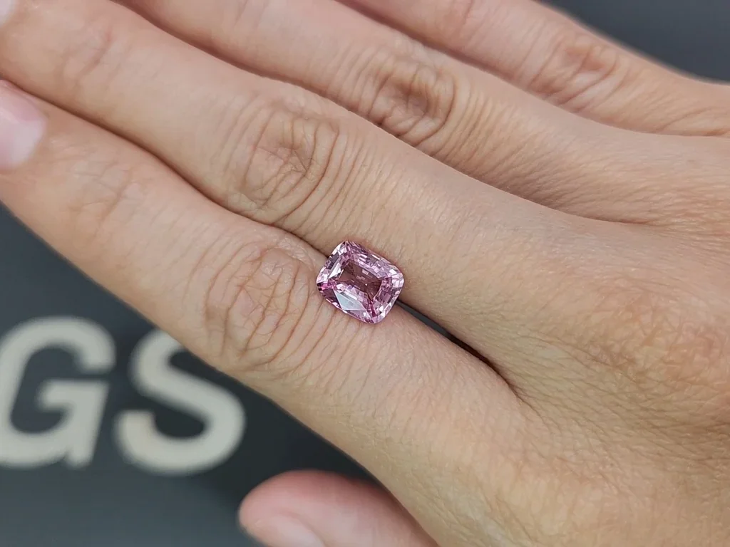 Zafiro Padparadscha de talla cojín de 2,52 quilates, Sri Lanka Image №2