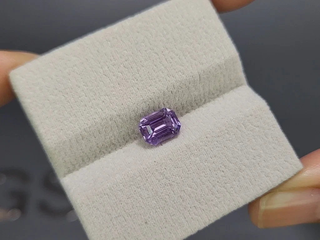 Saphir lavande non chauffé taille octogonale 2,04 carats, Sri Lanka Image №4