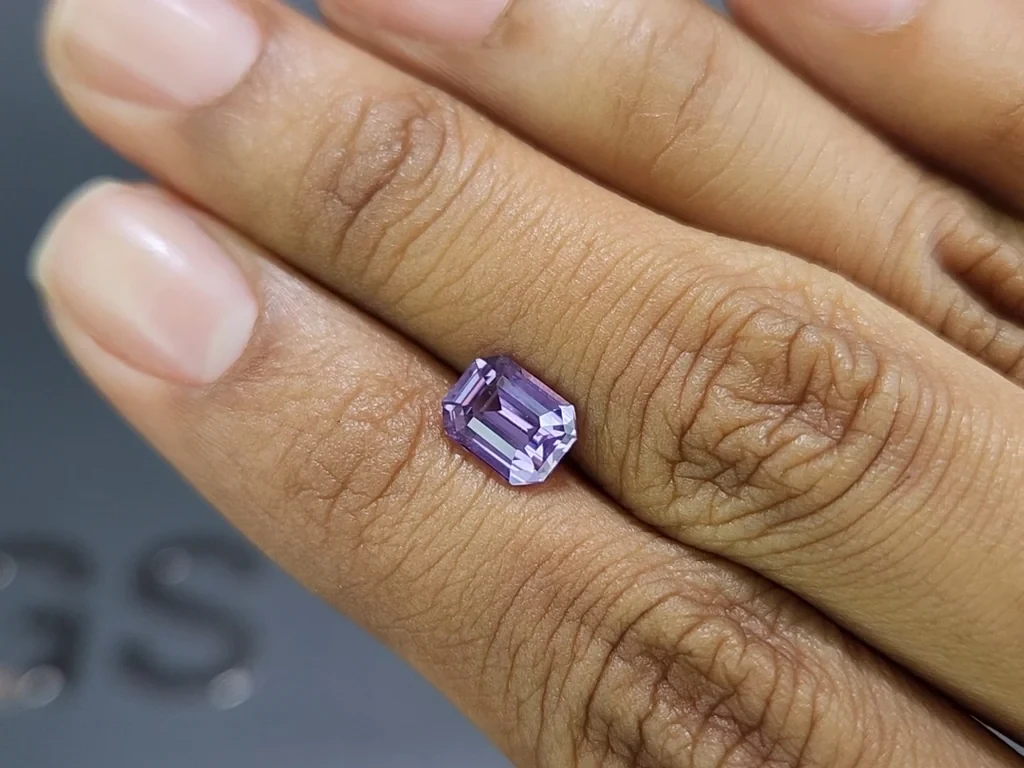 Saphir lavande non chauffé taille octogonale 2,04 carats, Sri Lanka Image №2