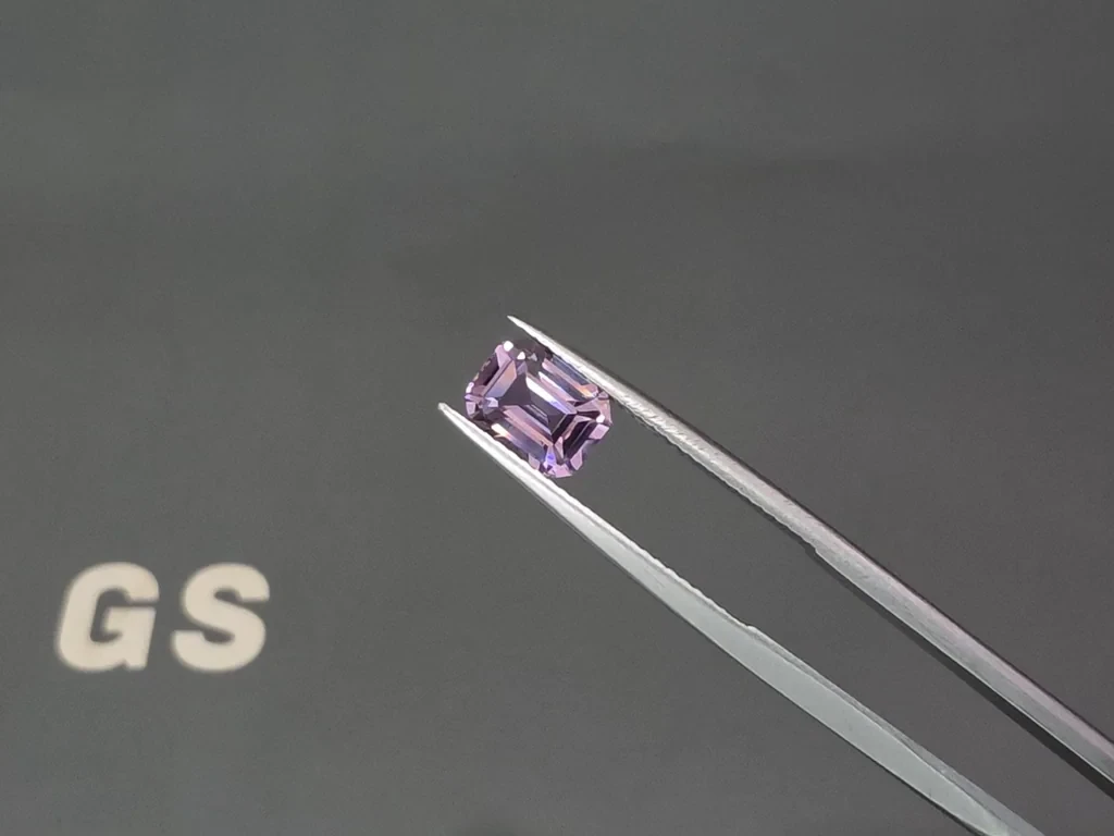 Spinelle rose Mahenge taille octogonale 2,05 carats, Tanzanie Image №3