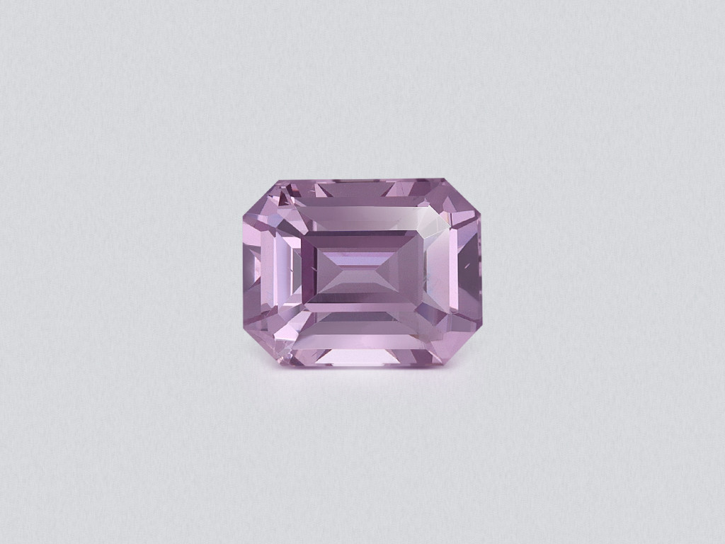 Spinelle rose Mahenge taille octogonale 2,05 carats, Tanzanie Image №1