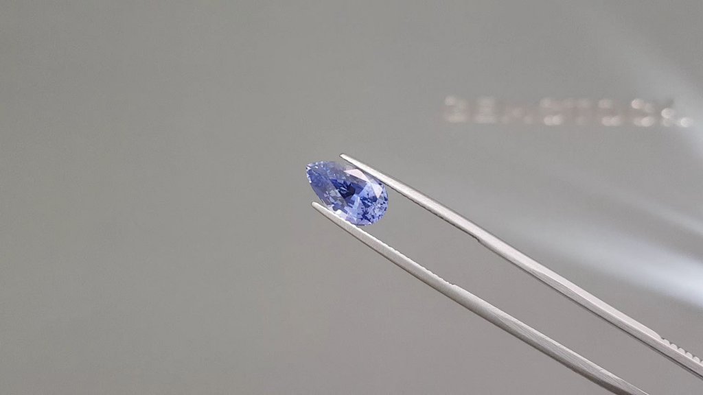 Cornflower blue sapphire from Sri Lanka in pear cut 3.51 ct Image №2