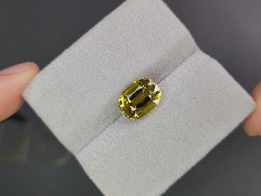 Chrysoberyll im Kissenschliff 5,25 Karat, Sri Lanka Image №4