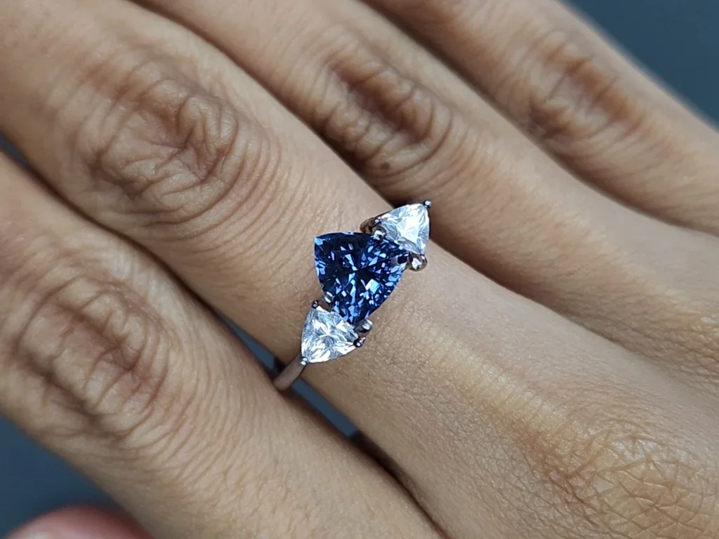 Blue spinel trillion cut 1.44 carats, Tanzania Image №5