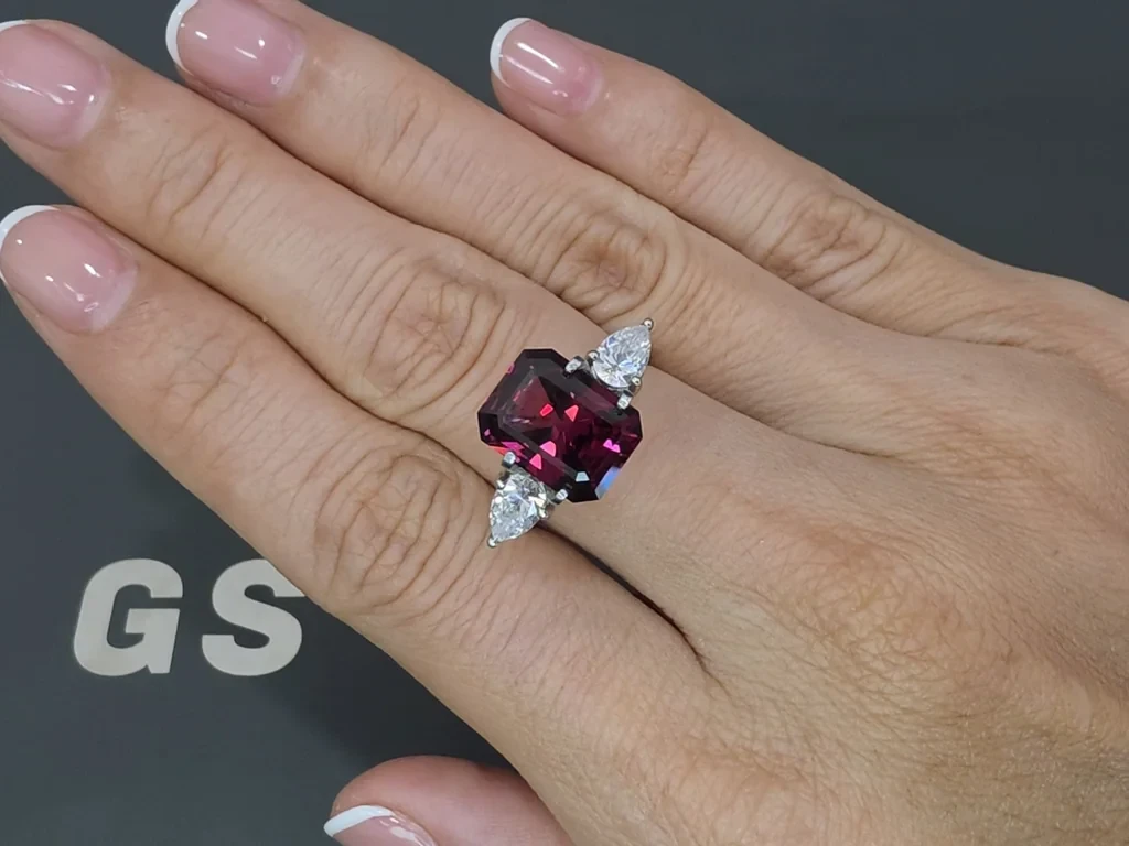 Purple garnet octagon cut 5.19 carats, Africa Image №5