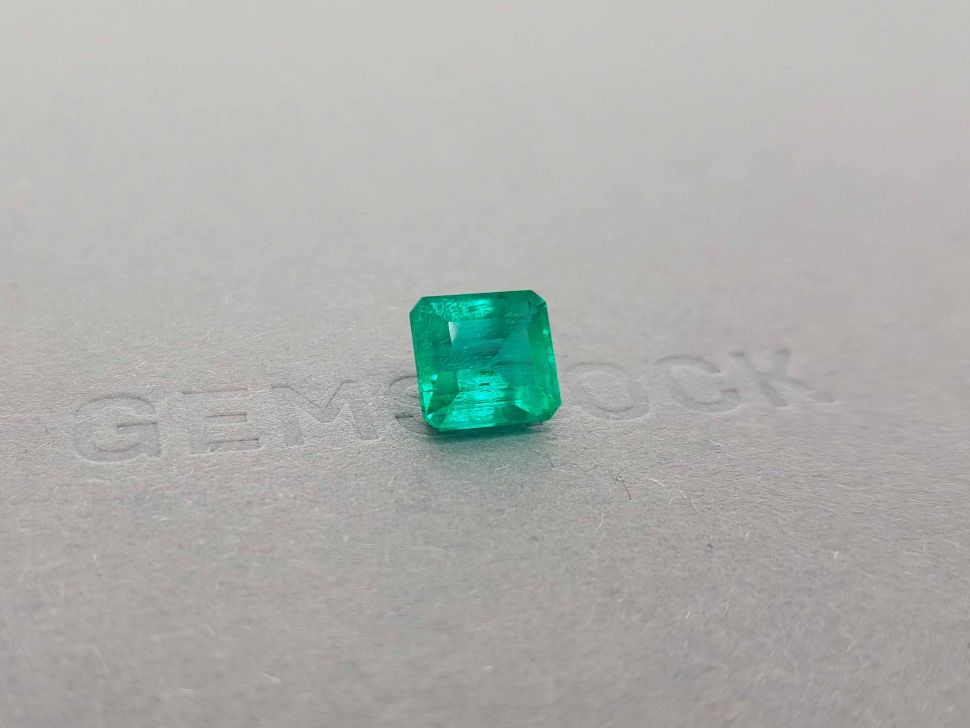 Octagon emerald 3.66 ct, Colombia, GFCO Image №2