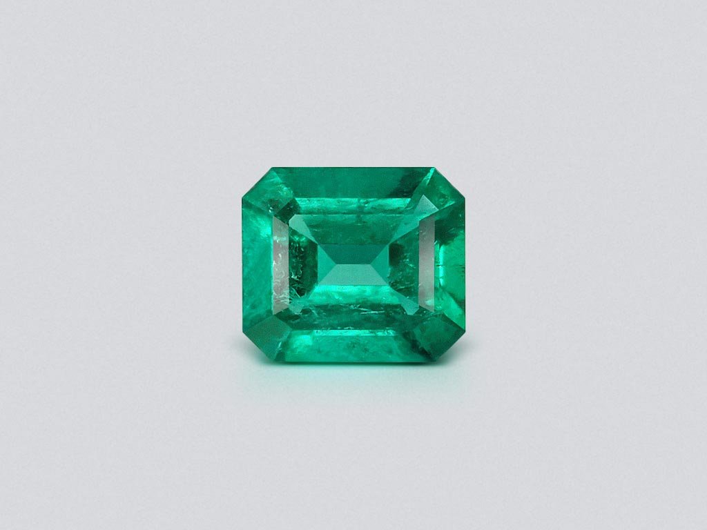 Émeraude octogonale vert vif de Colombie 1,49 ct Image №1