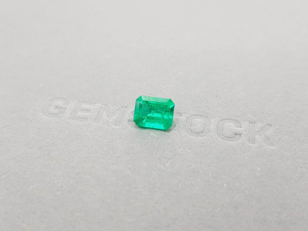Colombian emerald Muzo Green 1.57 ct Image №2