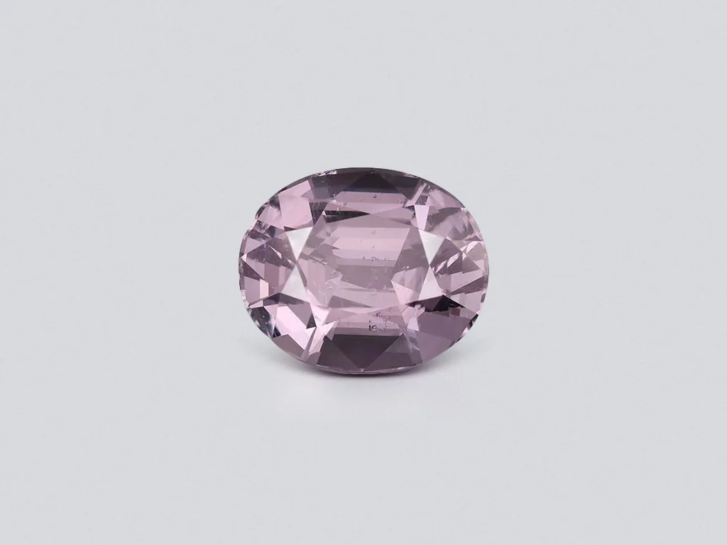 Spinelle violet intense, taille ovale, 7,88 carats, Birmanie Image №1