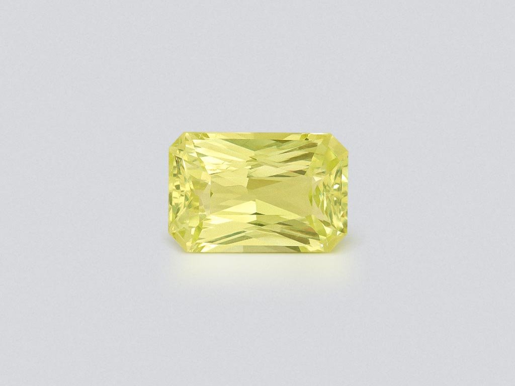 Yellow green chrysoberyl radiant cut 2.29 carats, Madagascar Image №1