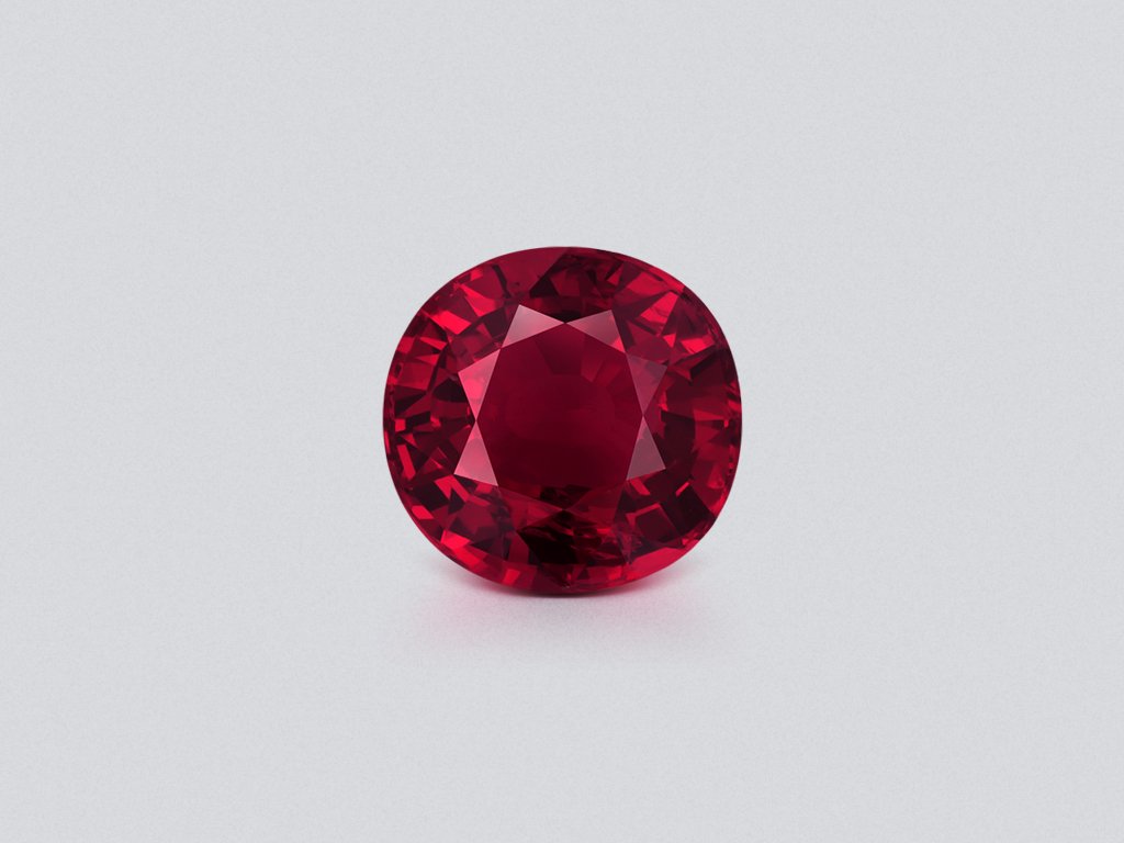 Spinel Vivid Red  cushion cut 7.03 carats, Vietnam Image №1