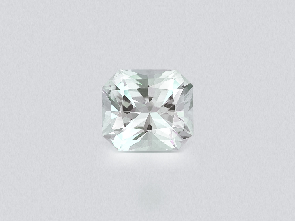 Kunzite light green radiant cut 6.27 carats, Pakistan Image №1