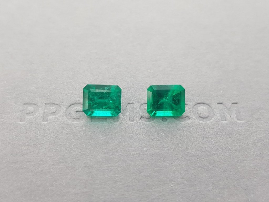 Pair of Colombian emeralds 2.19 ct Image №1