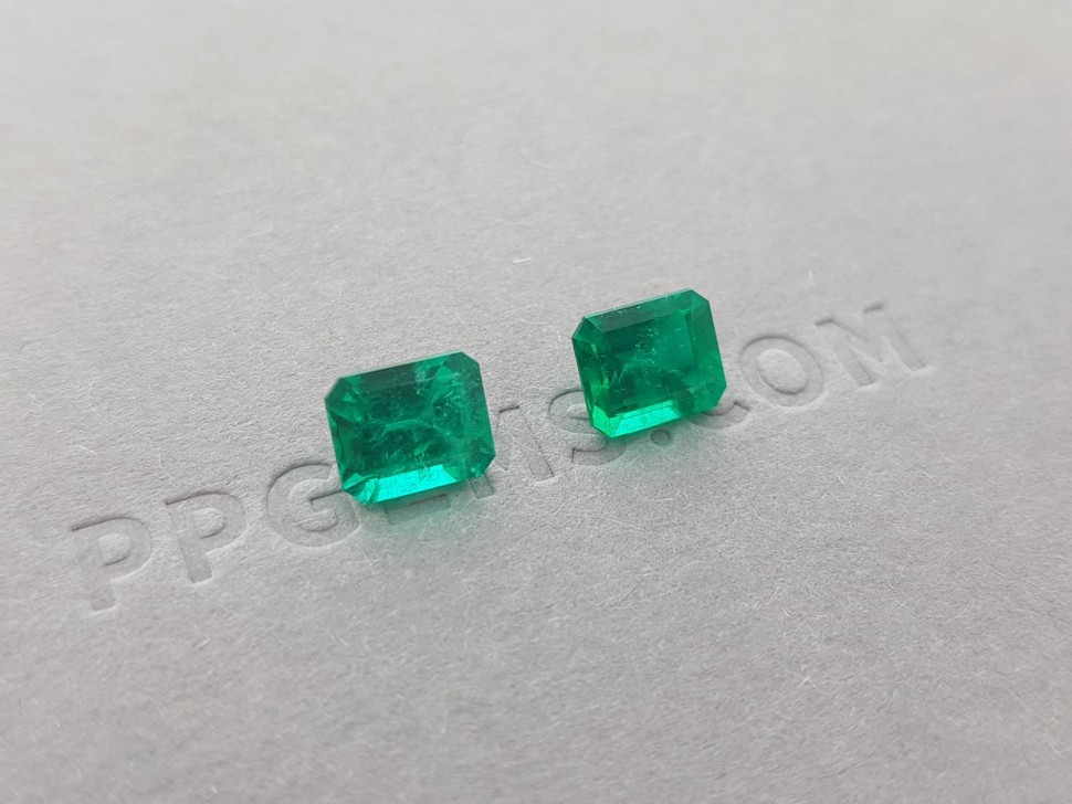 Pair of Colombian emeralds 2.19 ct Image №3