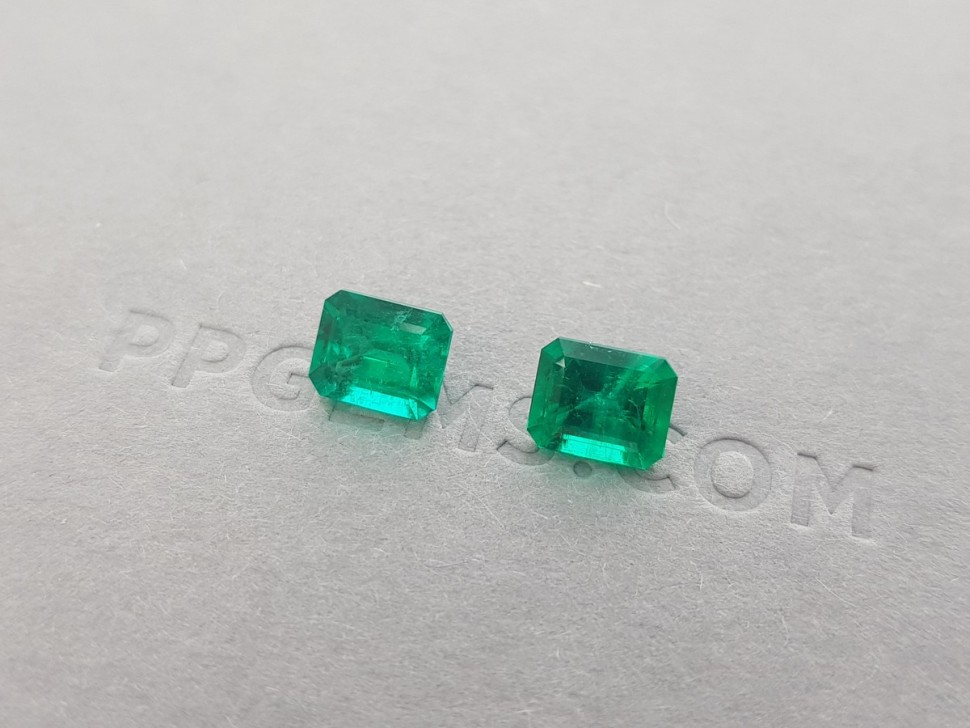 Pair of Colombian emeralds 2.19 ct Image №2