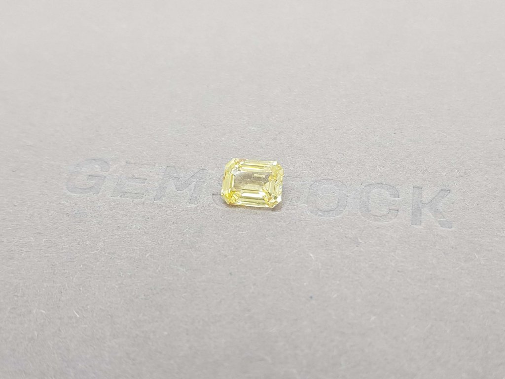 Octagon unheated yellow sapphire 1.77 ct, Sri Lanka Image №3