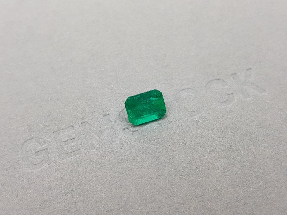 Colombian octagon emerald 1.28 ct Image №2