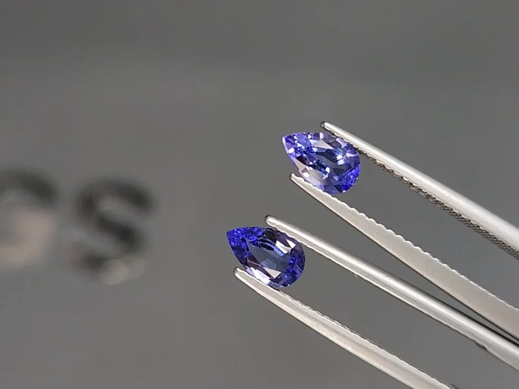 Par de tanzanitas lavanda talla pera de 1,07 quilates, Tanzania Image №3