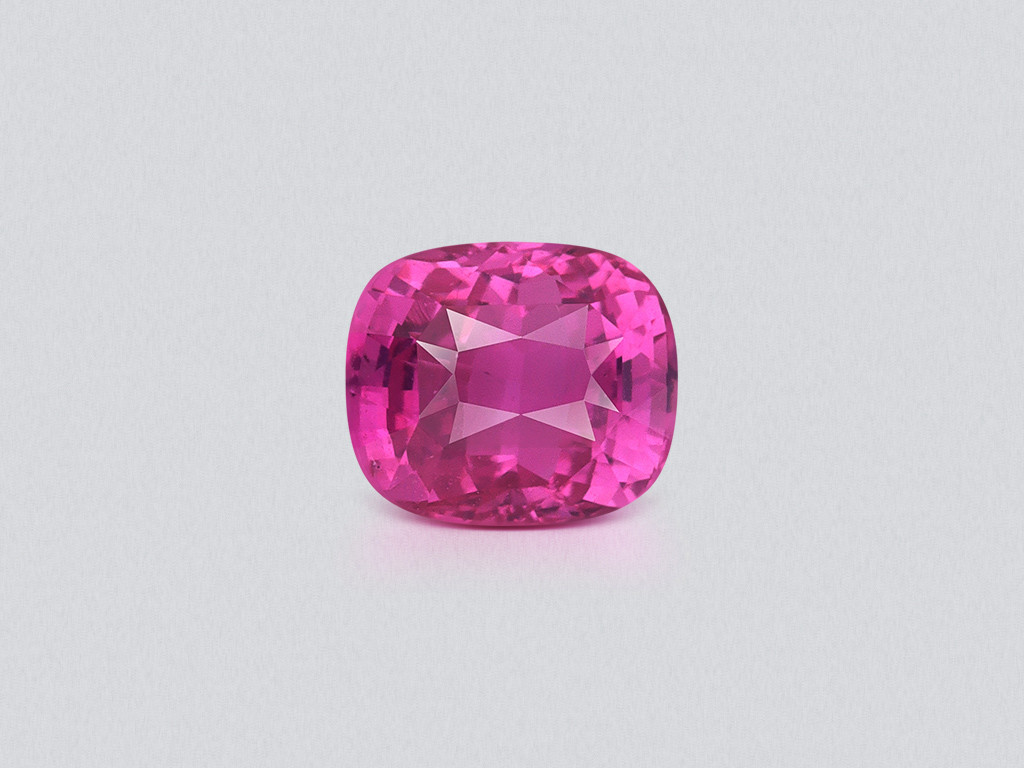 Saphir rose vif non chauffé, taille coussin, 2,02 carats, Sri Lanka  Image №1