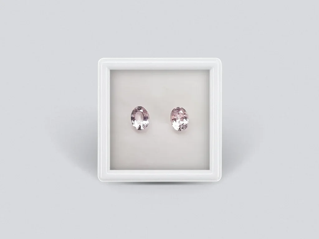 Pair of oval cut morganites 1.24 carats Image №1