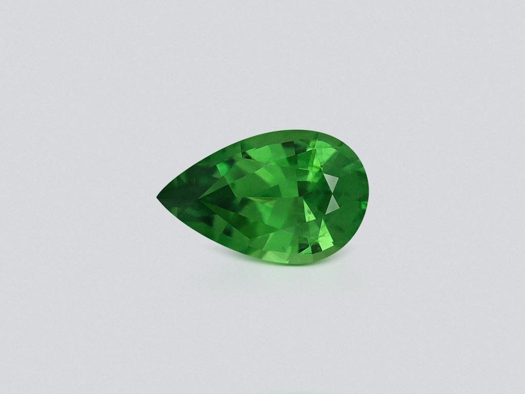 Granate tsavorita talla pera 0,42 quilates, Tanzania Image №1