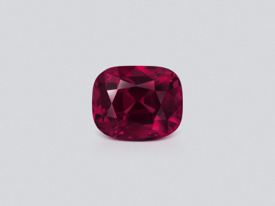 Rhodolite garnet cushion cut 4.05 carats, Tanzania photo