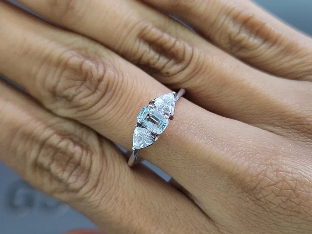 Kissenförmiger aquamarin, 0,48 karat, Madagaskar  Image №5